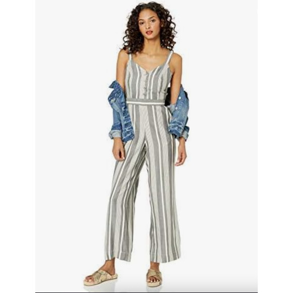 Jessica Simpson Striped‎ Jumpsuit Size Large Peekaboo Back - Picture 1 of 9